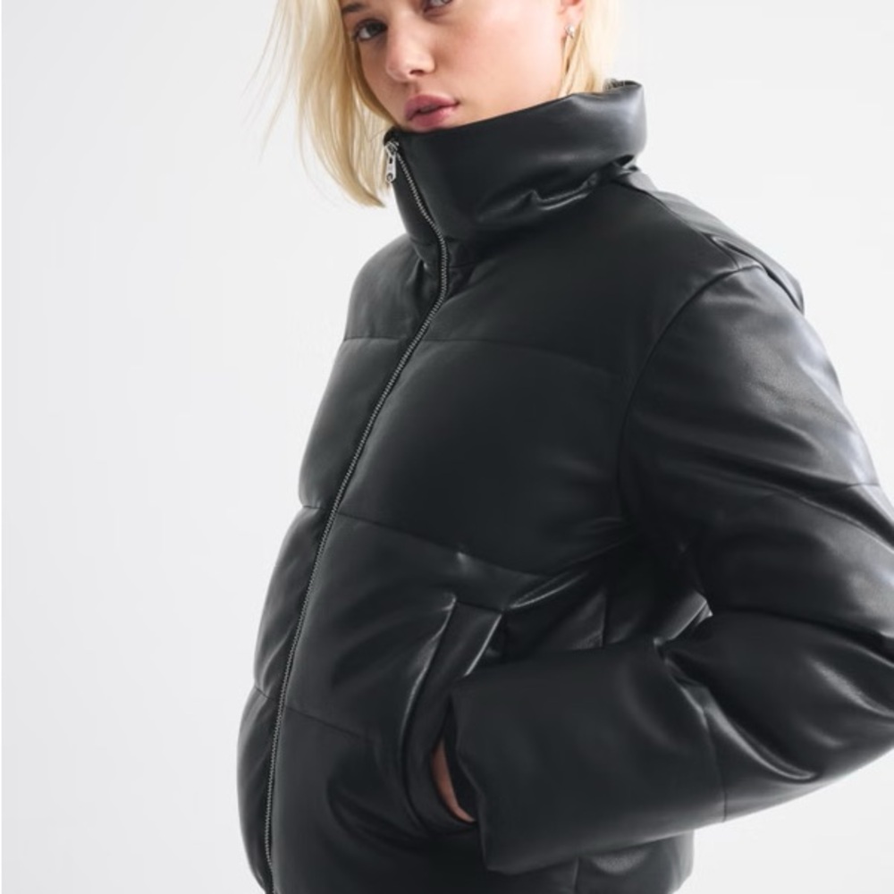 abercrombie vegan black leather puffer jacket sz small